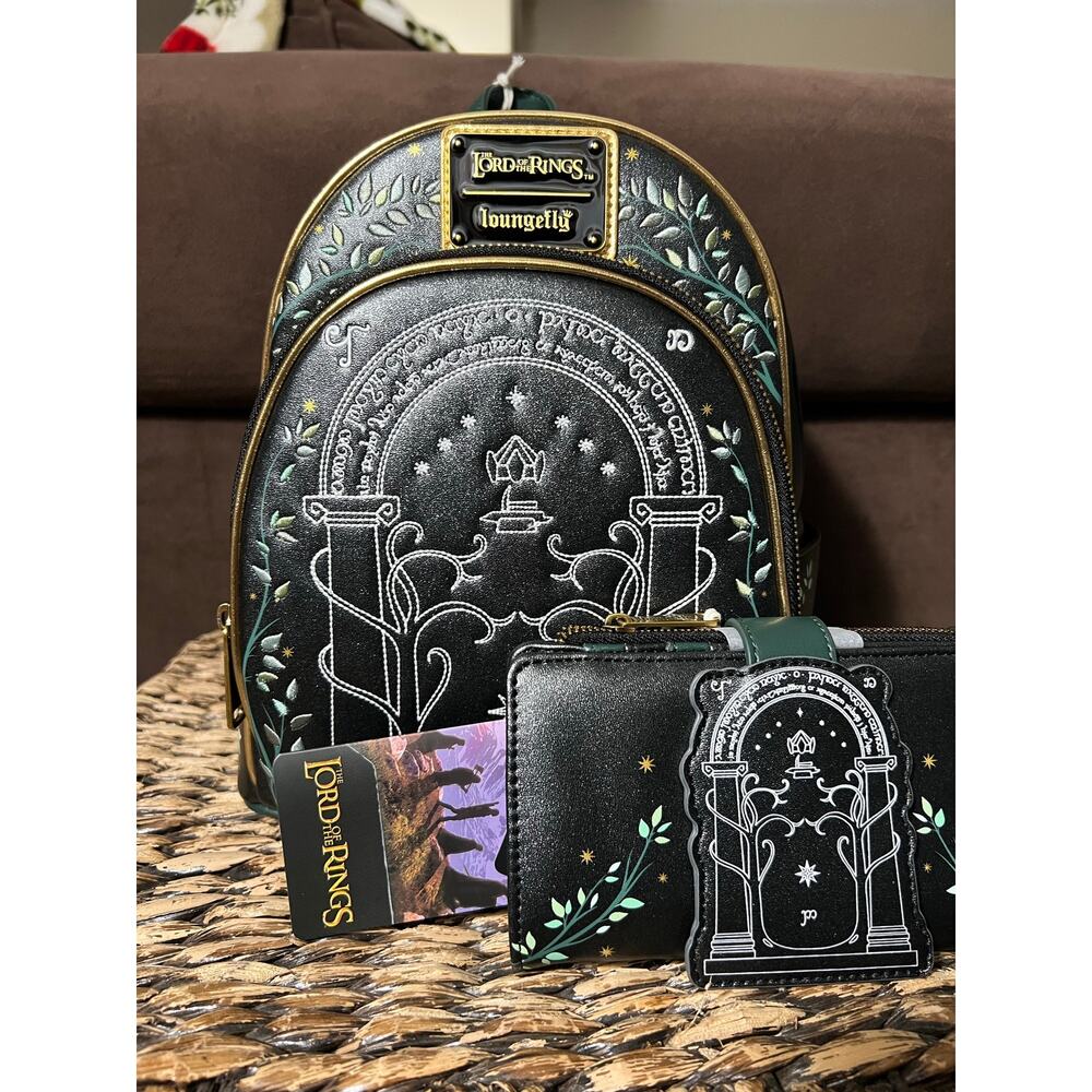 Lord Of The Rings Doors Of Durin Glow Dark Mini Backpack Wallet Set